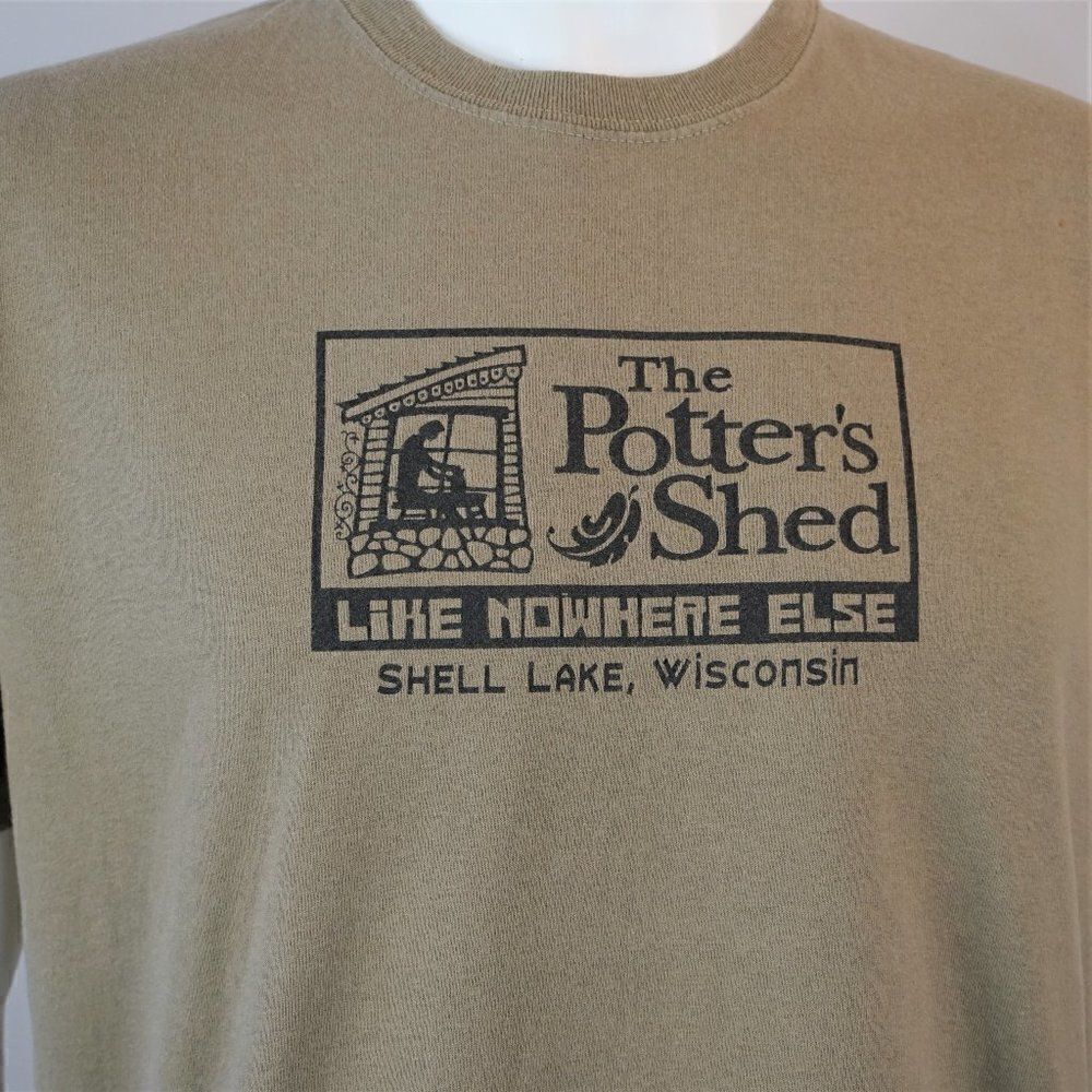 The Potters Shed T Shirt Shell Lake Wisconsin WI Mens Sz M Preshrunk Cotton